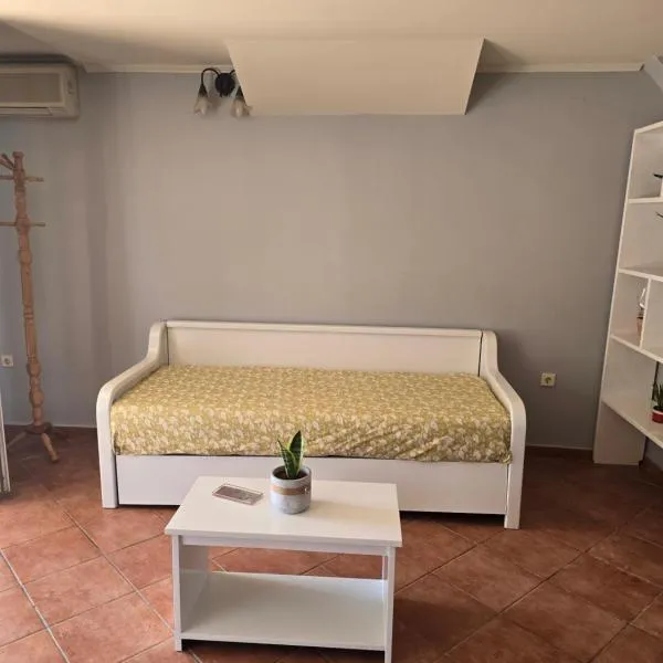 Μεζονέτα AIKATERINI N 14, hotel in Kambos