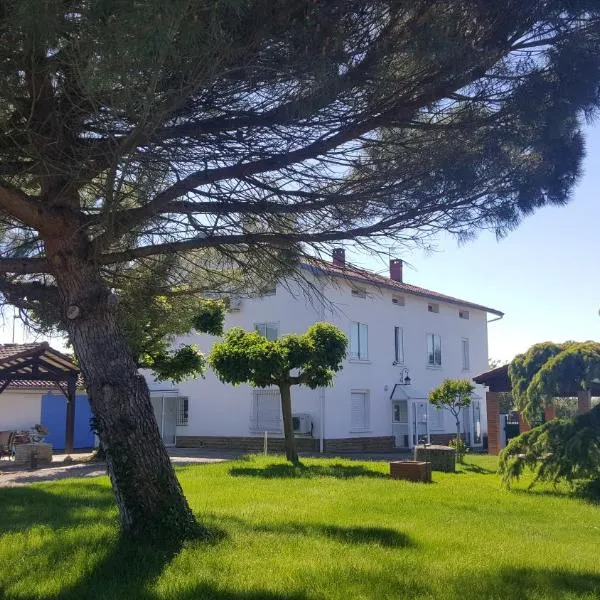 Villa Victoria, hotel v destinácii Le Sequestre