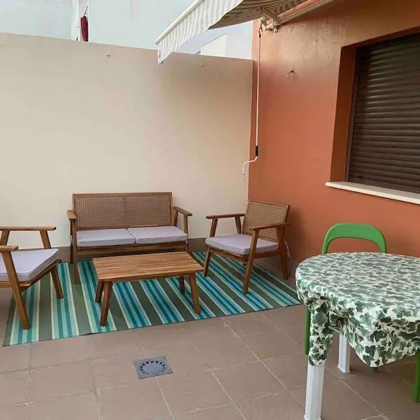 Ático Santa Lucía Terraza y Parking gratuitos, hotel v destinácii Alcalá de Guadaira