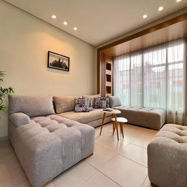 Seaside Apartments, hotel in Martil