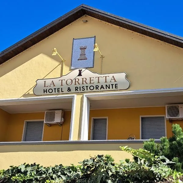 Hotel Ristorante La Torretta, hotel v destinaci Bianzè