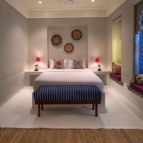 Smiling Sparrows 1 and 2 Bedroom Villas, готель у місті Удайпур