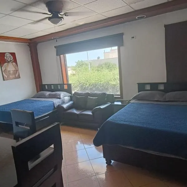 Hotel Garcias Suites, Linares, hotel di Linares