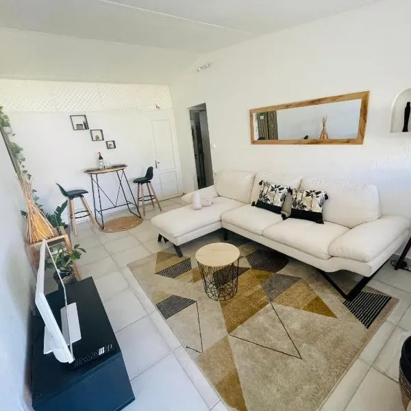 Maison proche aéroport Abymes, hotel em Belle-Plaine