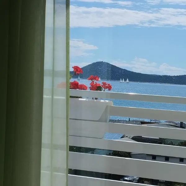 More, hotel in Vodice