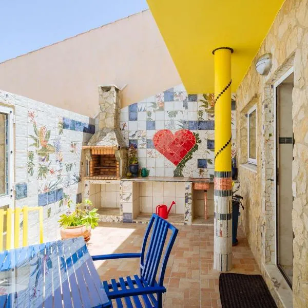 Casa Colorida, hotel in Vila do Bispo