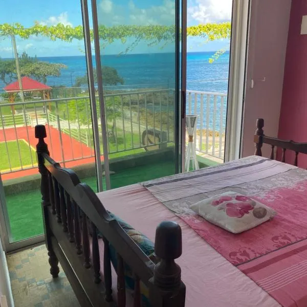La résidence du sportif Bernard, hotel a Anse-Bertrand
