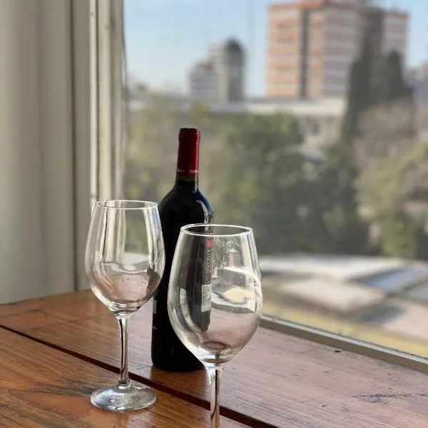 Lindo Departamento Centro San Nicolás Con Cochera, khách sạn ở San Nicolás de los Arroyos
