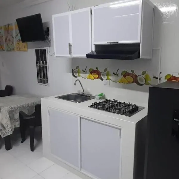 RENTA APARTAESTUDIO EN EL RODADERO SANTA MARTA CERCA DEL MAR, hotel v destinaci Rodadero