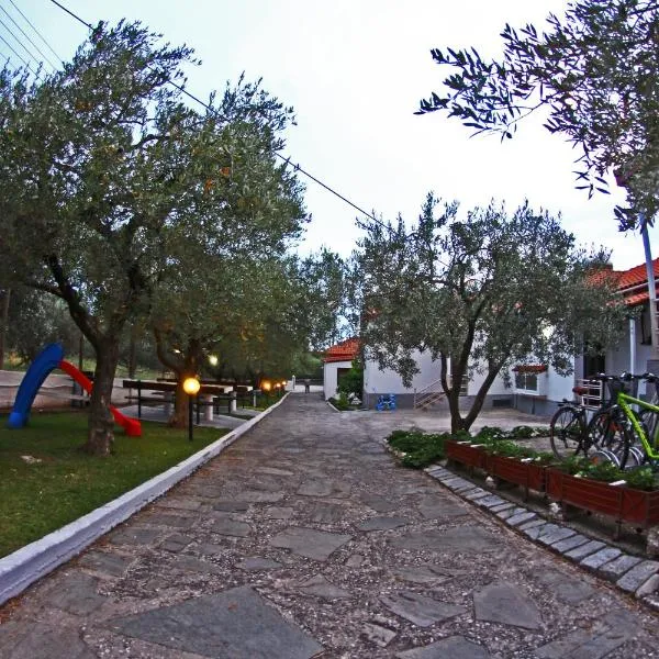 Dimos Bungalows, хотел в Палаион Цифликион