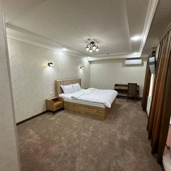 Toj Mahal Hotel, hotell sihtkohas Takchilik