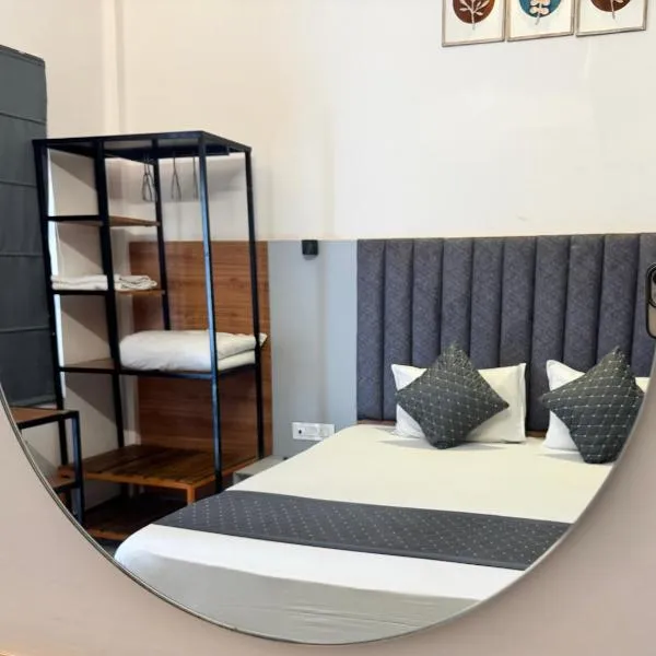 Hotel Insta 18, hotel di Siliguri