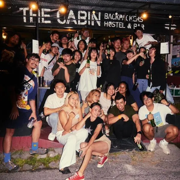 The Cabin Backpackers Hostel & Bar, hotel in Chiang Mai