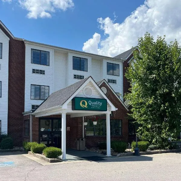 Quality Inn & Suites Prestonsburg next to Mountain Arts Center, hotel in Prestonsburg