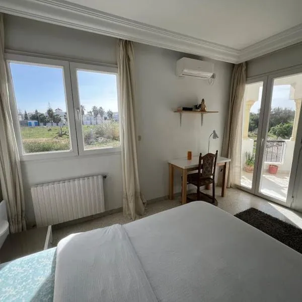 Cozy apartment Chatt Meriem, hotel v destinaci Hammam Sousse