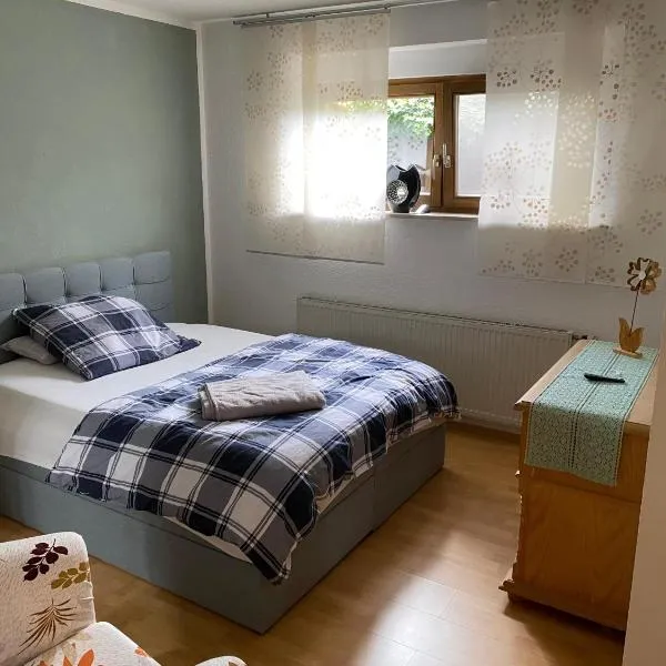 Ferienwohnung Meschi, hotel v destinaci Neuleiningen