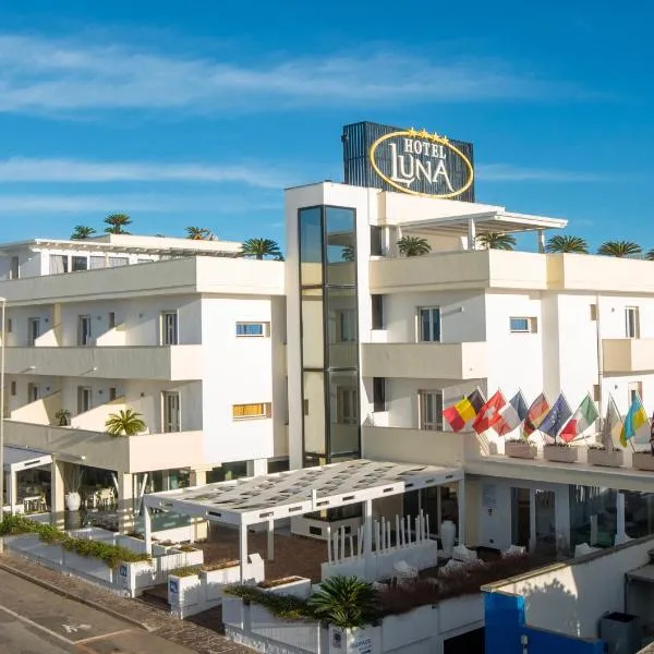 Hotel Luna Lido, hotel v destinaci Torre San Giovanni Ugento