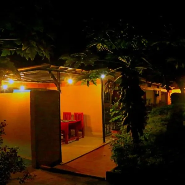 Palm Star Motel, hotel v destinaci Fort Portal