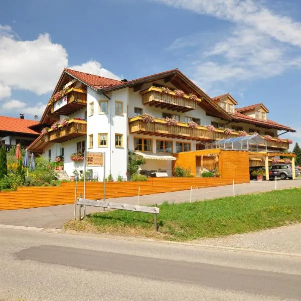 Berghüs Schratt - EINFACH ANDERS - Ihr vegetarisches und veganes Biohotel, hotell i Oberstaufen
