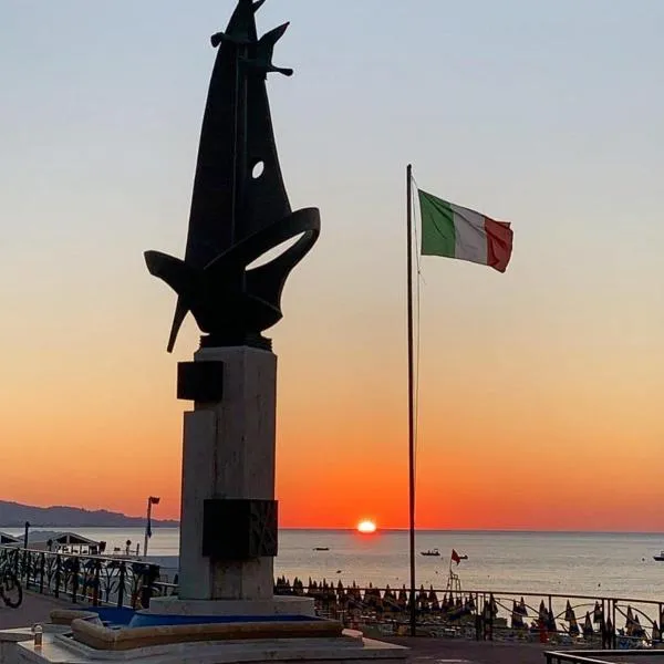 Casa mia, hotel v destinácii Siderno Marina