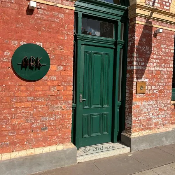 ARK Apartments, hotel v destinaci Echuca