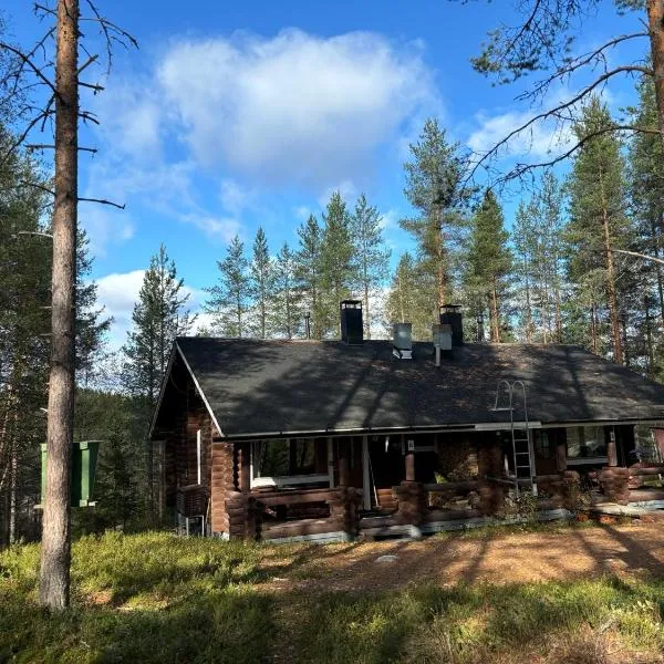 Loppiaiskaari 5, Paljakka, hotel em Puolanka