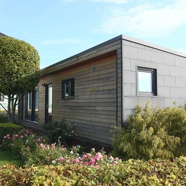 Tinyhouse, готель у місті Перл
