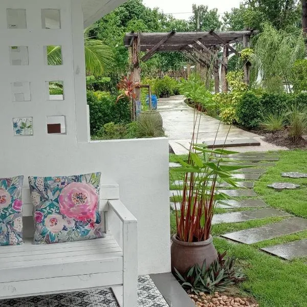 เขายัอยวาเล่ย์, hotel in Khao Yoi