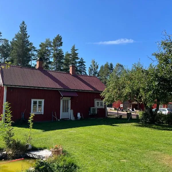 Loftet på Soliga Klacken, hotel v destinaci Säter