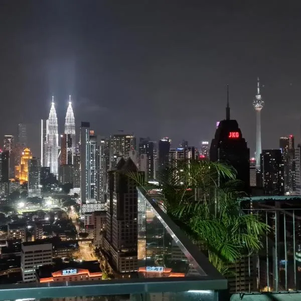 Hostel At Regalia Residence, hotel a Kuala Lumpur