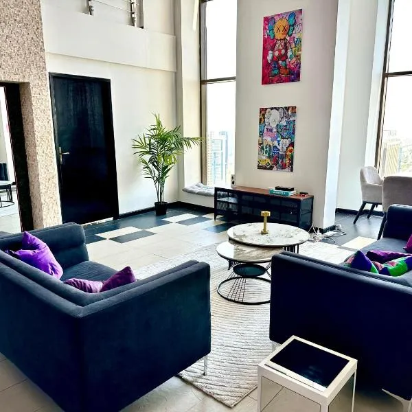 Ora Place JBR, hotel v Dubaji