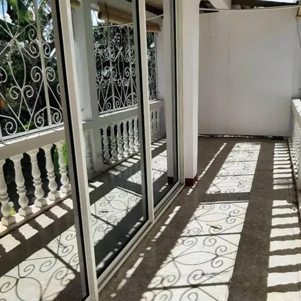 T3 à 1 minute de la barge - Petite terre, hotel in Dzaoudzi