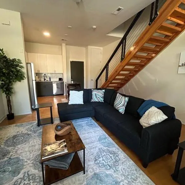 1 Bedroom Studio Townhouse in Uptown Charlotte, hotel di Charlotte