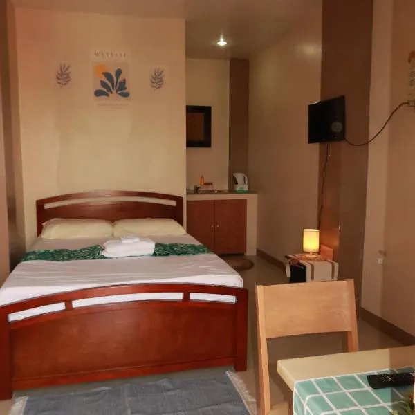 Jo-Cris Apartelle, hotel v destinaci Mactan