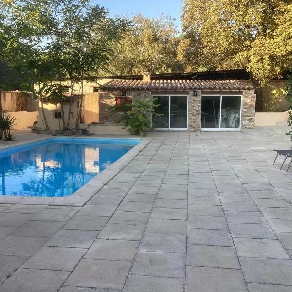 La bergerie Emma, hotel em Éoures