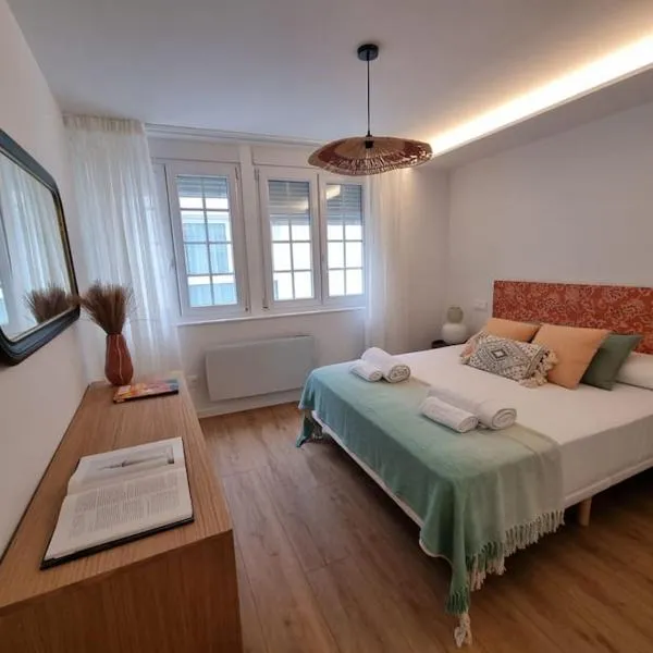 VibesCoruña Apartamento O65-2, hotel in A Coruña