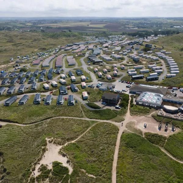 St Ives Bay Beach Resort, hotel di Phillack