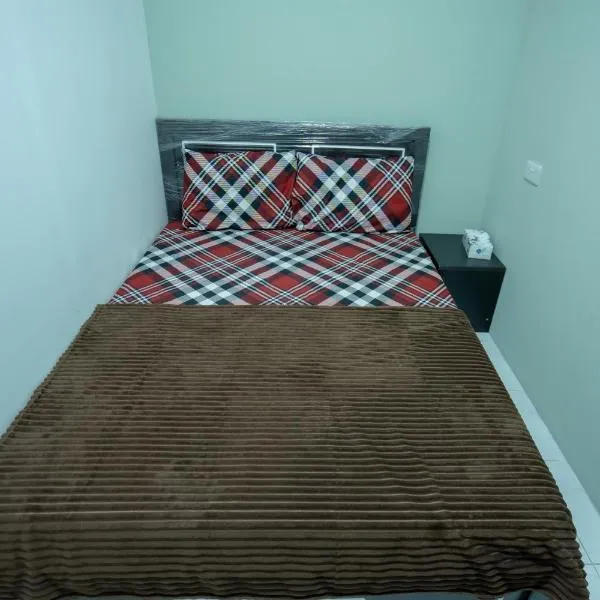 Nest Room for Solo or couple, hotel in Muşaffaḩ