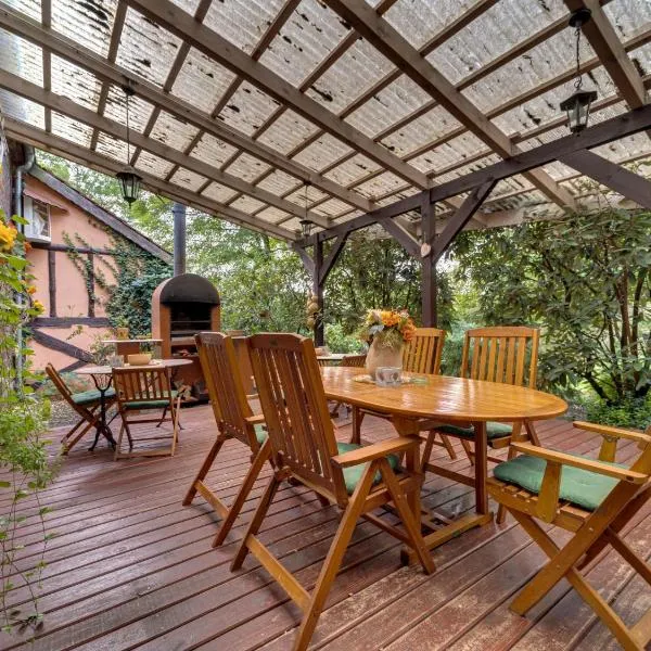 Holiday Home Gościniec Pod Dwoma Sercami by Interhome, hotel in Tuplice