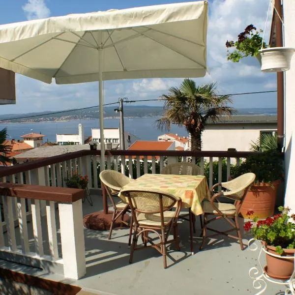 Apartman Maja 4, hotel in Crikvenica