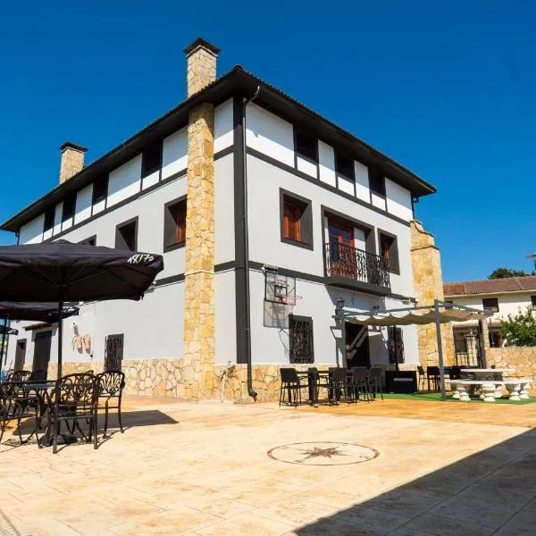 Paratene Ostatu Habitaciones, hotel v destinaci Erandio