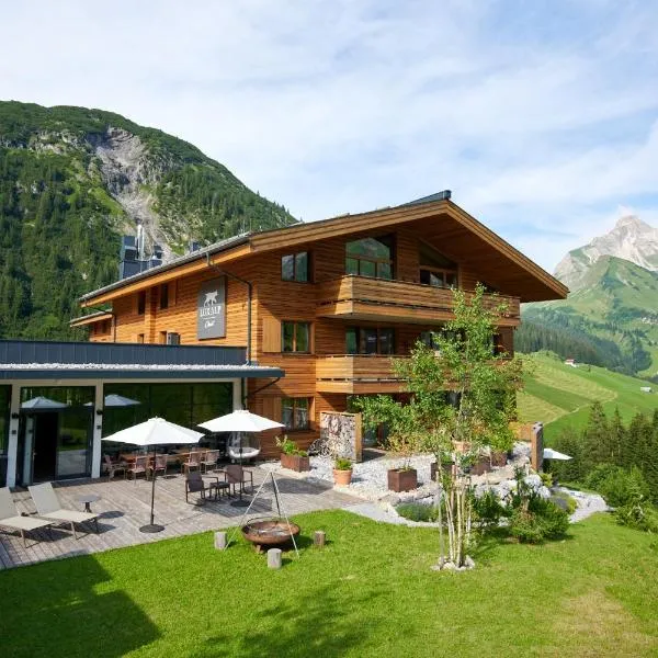 LUX ALP CHALET am Arlberg, hotel v destinaci Warth am Arlberg