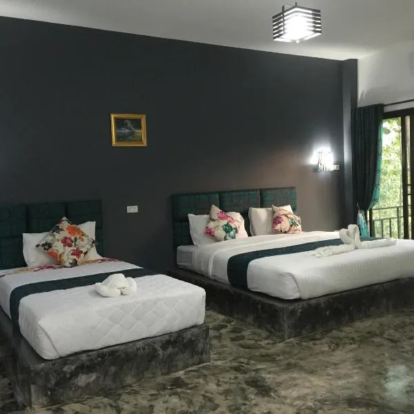 Baan Rai Phufah Resort Chiangrai, hotel em Ban Pong Daeng