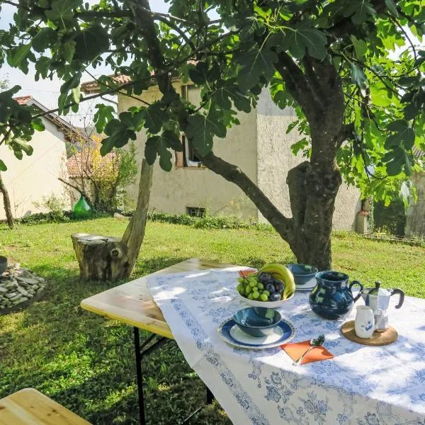 Holiday Home delle Maschere by Interhome, hotel em Rodda