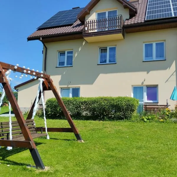 Widokowe Wzgórze pokoje w Polańczyku: Polańczyk şehrinde bir otel