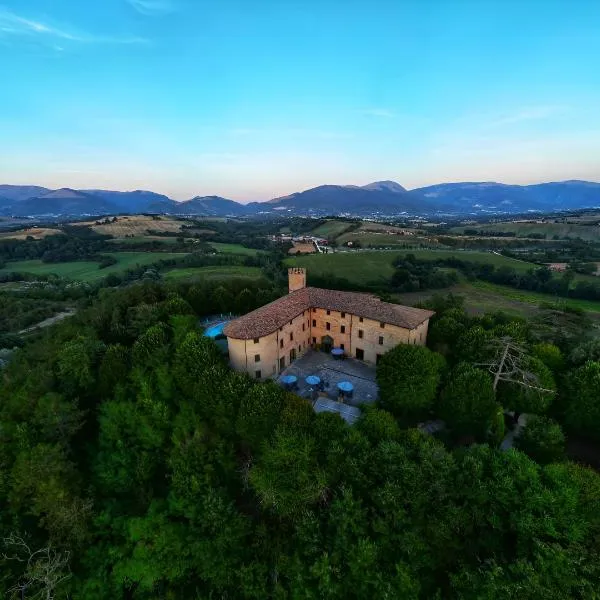 Castello di Baccaresca, hotel Brancában
