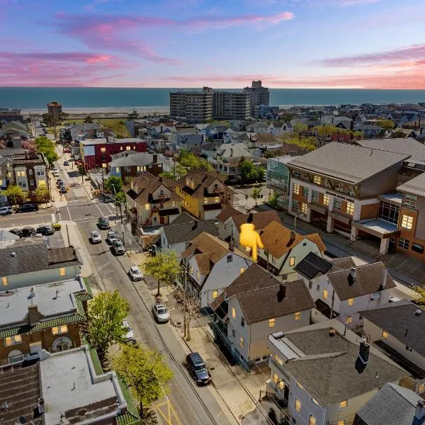 Beautifully Renovated 6BR 2BA 2 Blocks to Beach, Hotel in Atlantic City