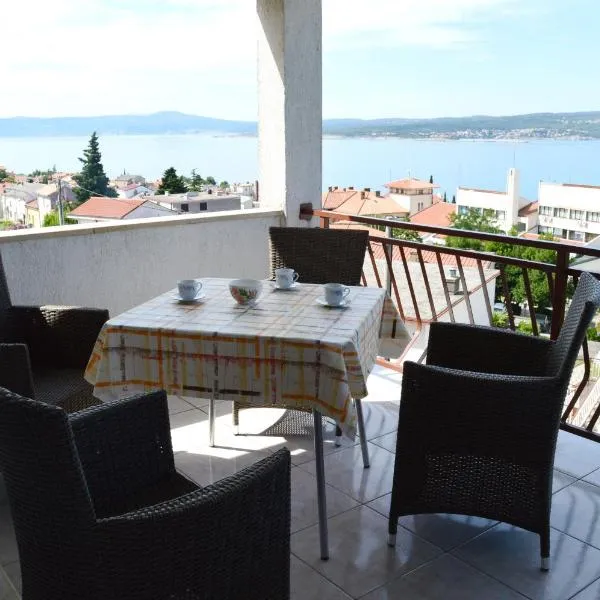 Apartman Maja 3, hotel in Crikvenica