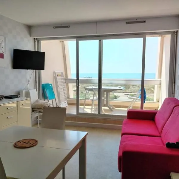 Appartement vue mer 4 personnes, hotel en Les Bains