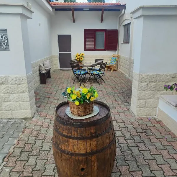 Casina Lupis, hotel Grumo Appulában